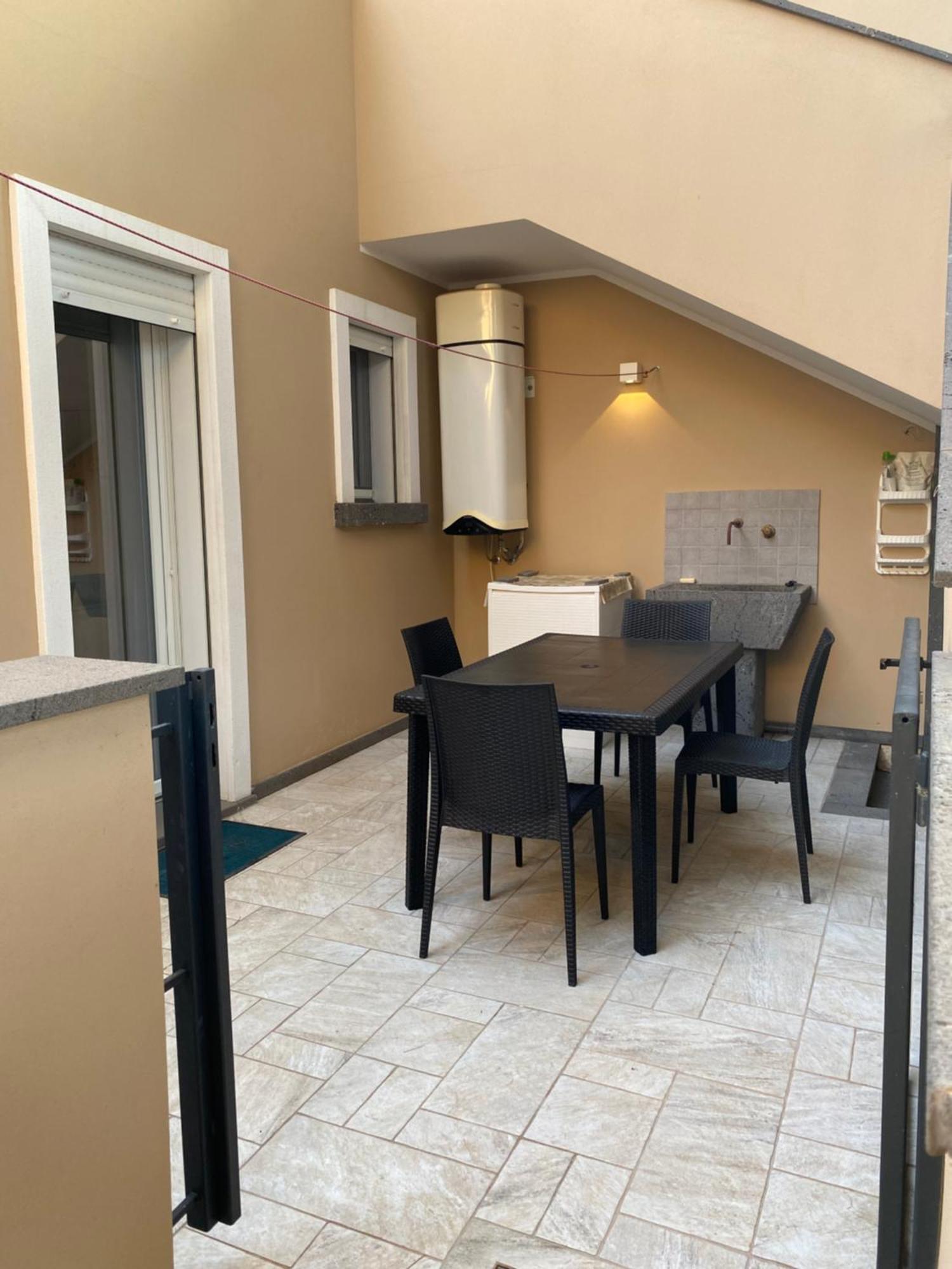 Appartamento Nuova Residenza dei 7 Pini a pochi passi dal mare Porto Pino Esterno foto